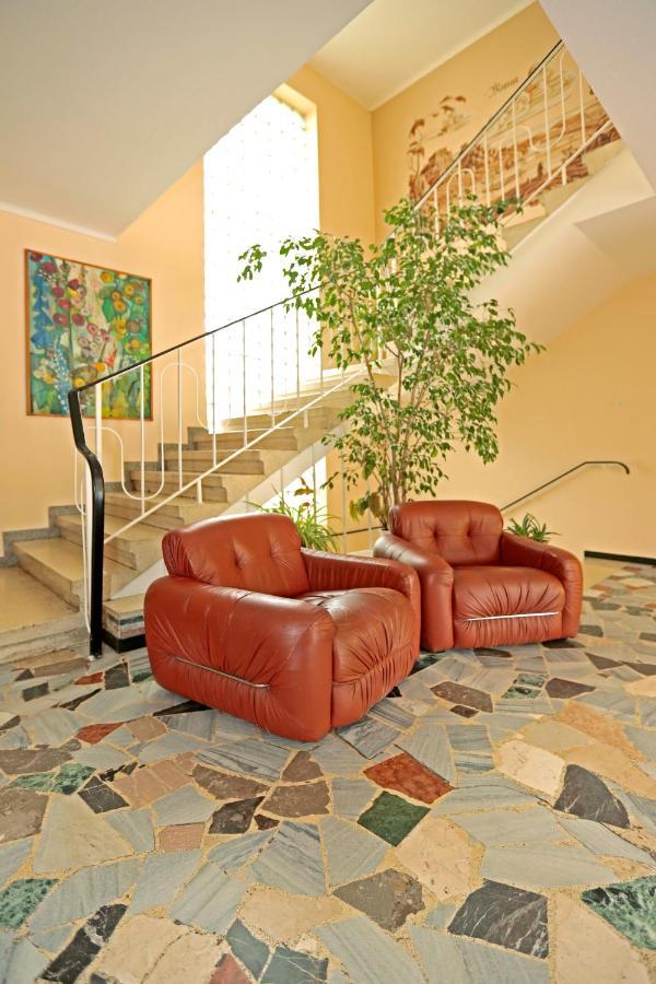 Hotel Reineldis Мурэкк Экстерьер фото